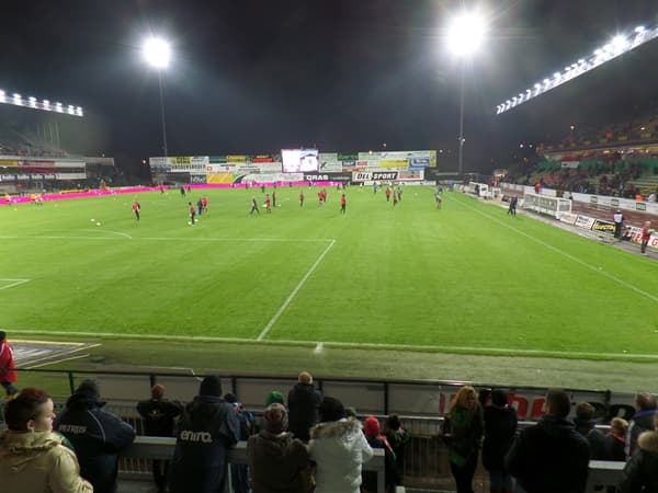 Elindus Arena, Waregem
